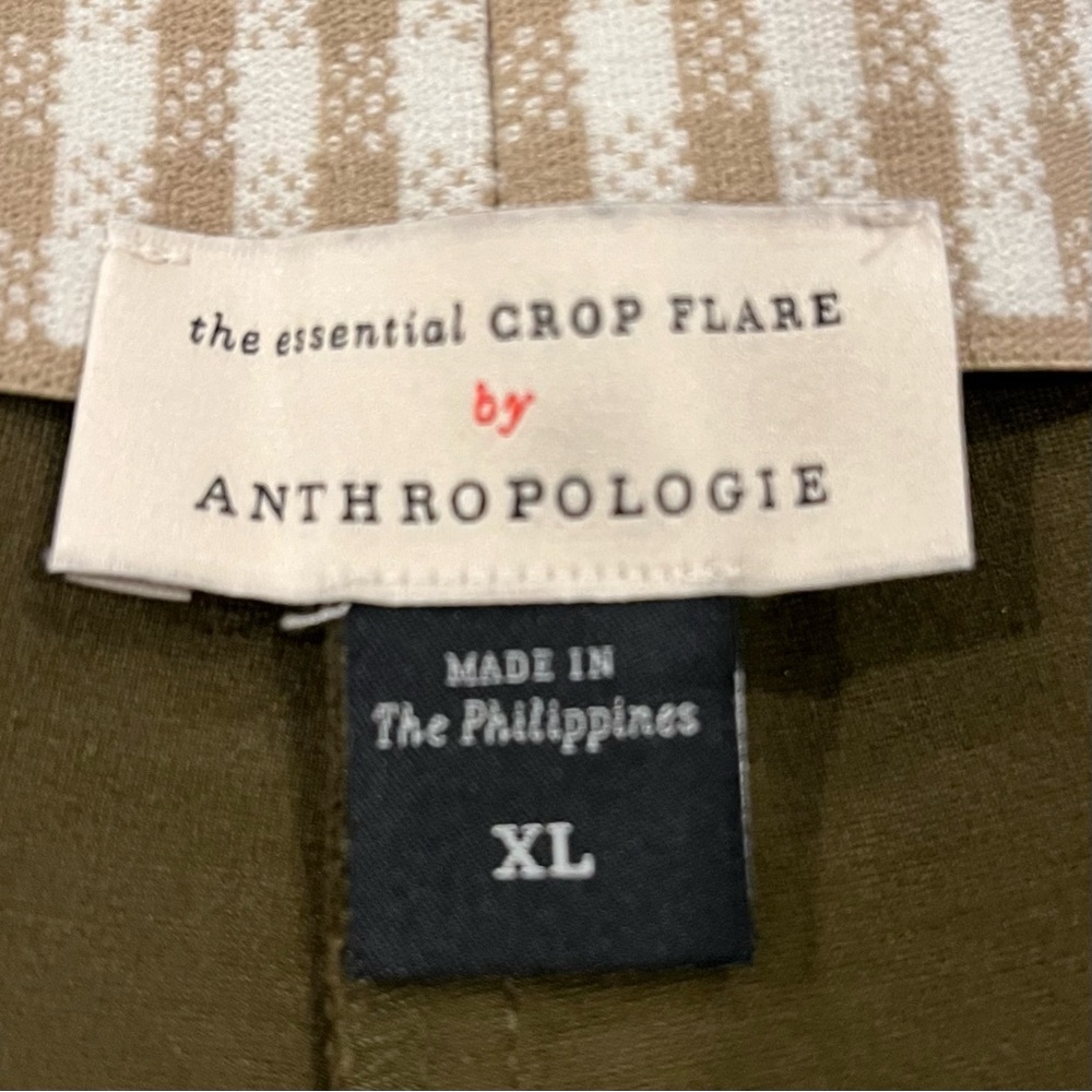 🌸ANTHROPOLOGY GREEN ESSENTIAL CROPPED FLARE PANTS SIZE XL🌸 - Picture 4 of 5